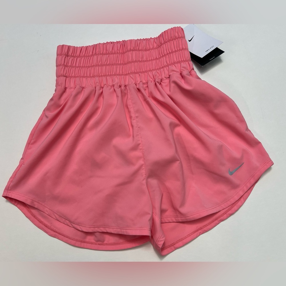 NIke One Women's Dri-FIT Ultra High-Waisted 3" Brief-Lined Shorts Size:XS